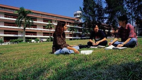 新加坡大学生每月生活费多少钱